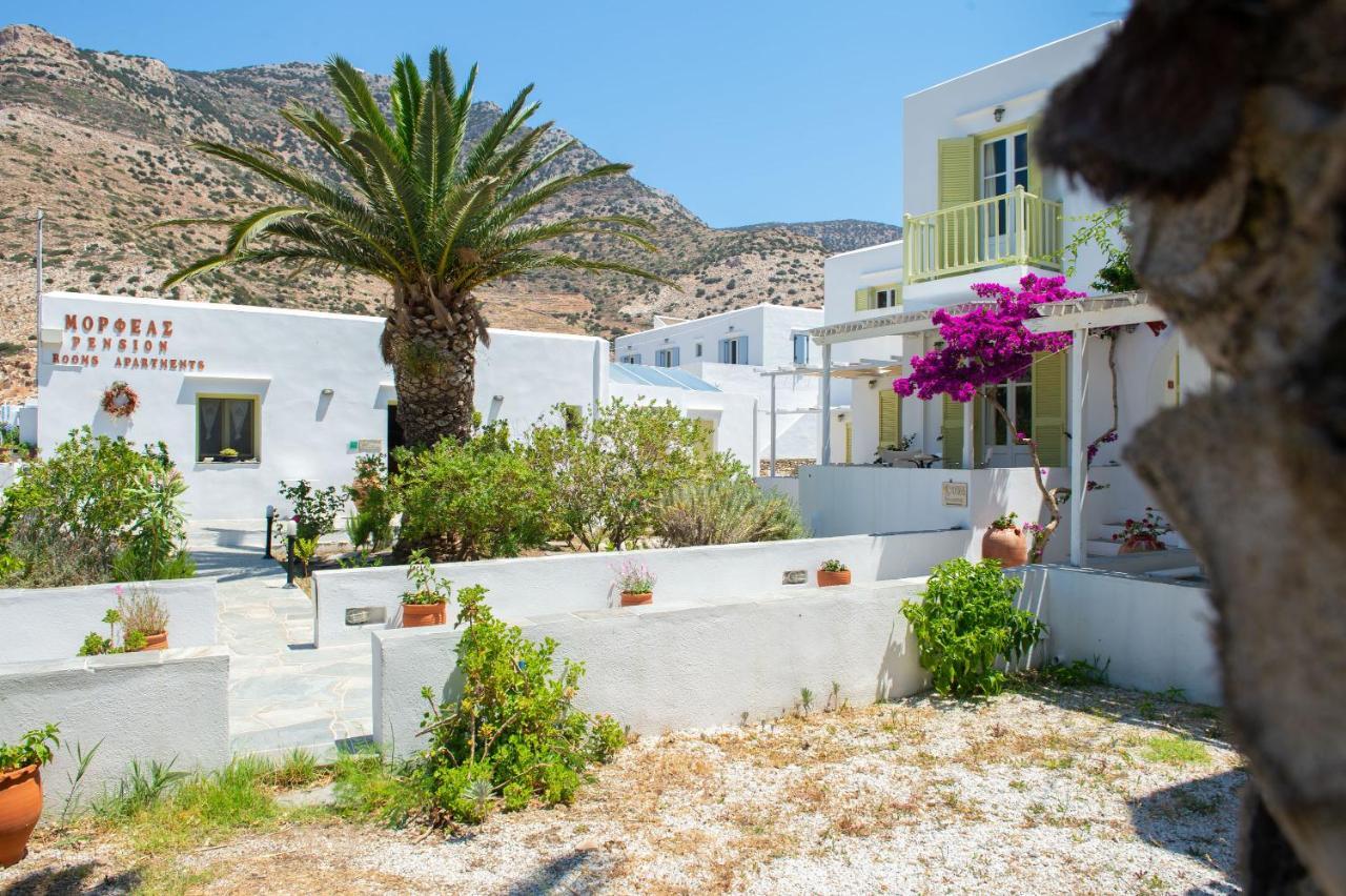 Morpheas Pension Rooms & Apartments カマライ エクステリア 写真