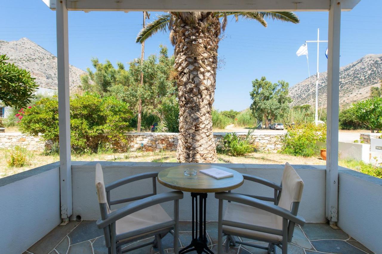 Morpheas Pension Rooms & Apartments カマライ エクステリア 写真