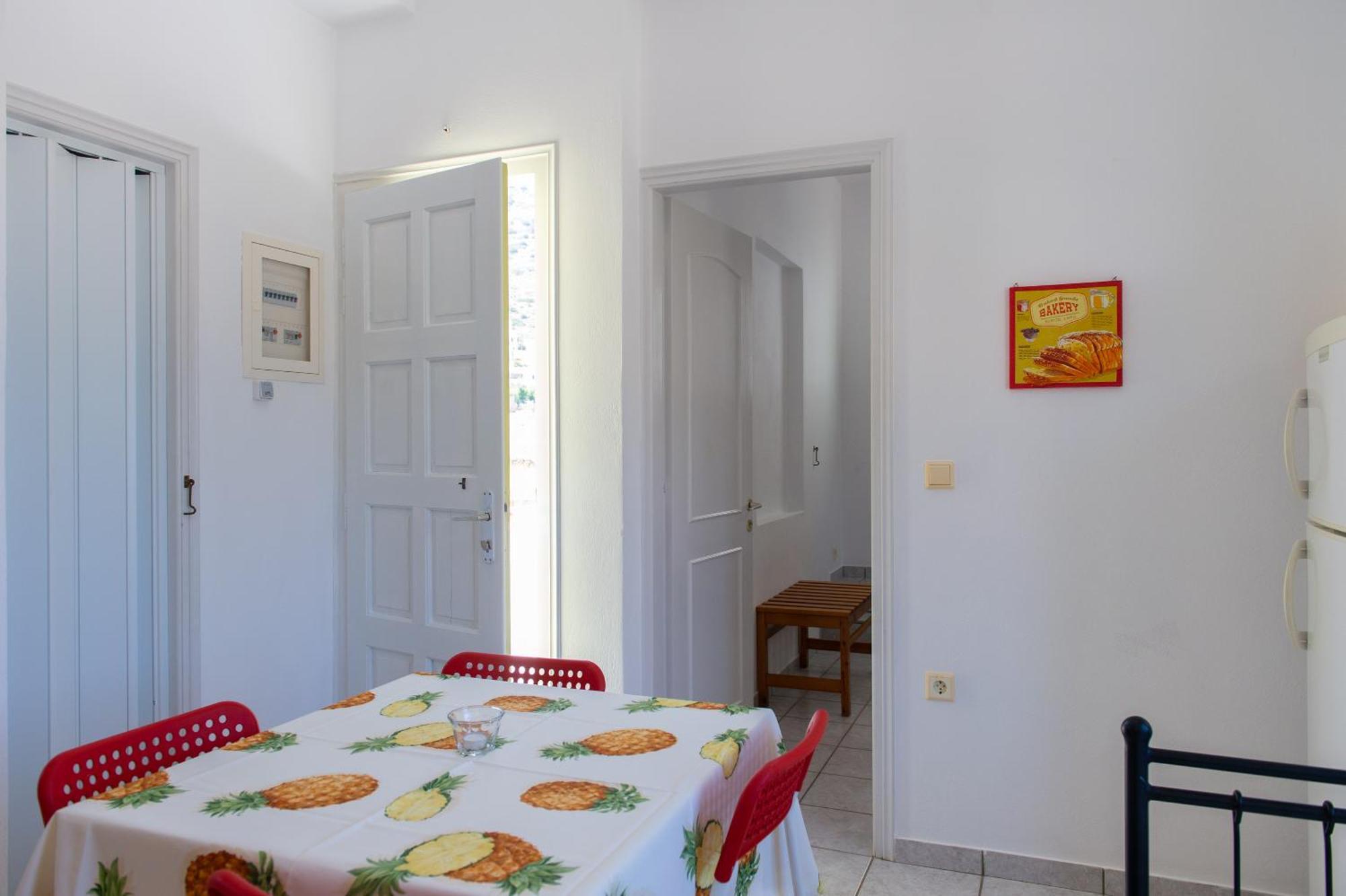 Morpheas Pension Rooms & Apartments カマライ 部屋 写真