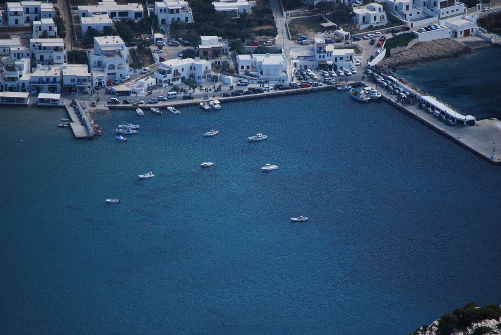 Morpheas Pension Rooms & Apartments カマライ エクステリア 写真
